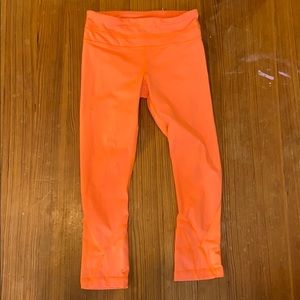 lululemon cropped leggings